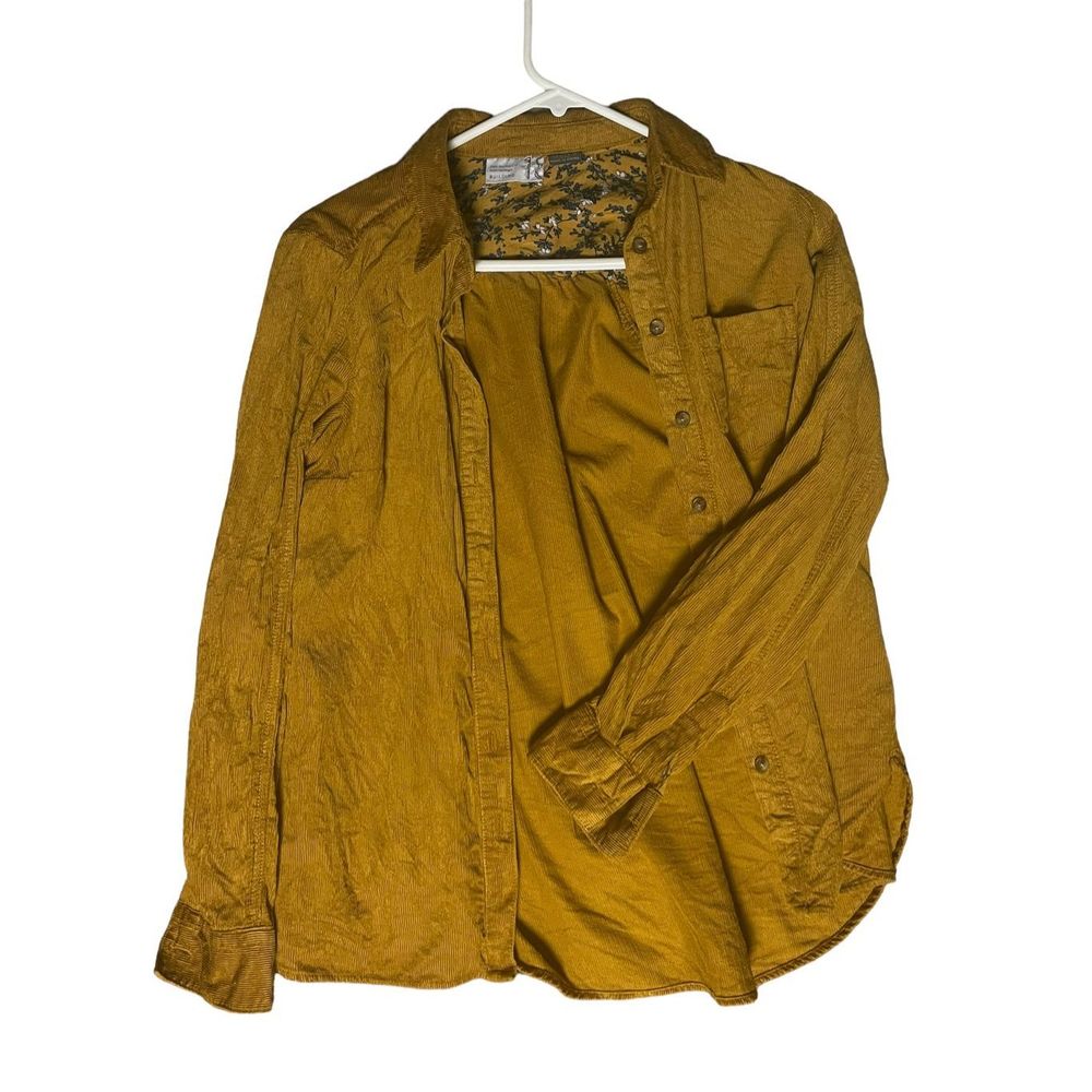 Anthropologie / Building xs / 0 light corduroy button down shirt